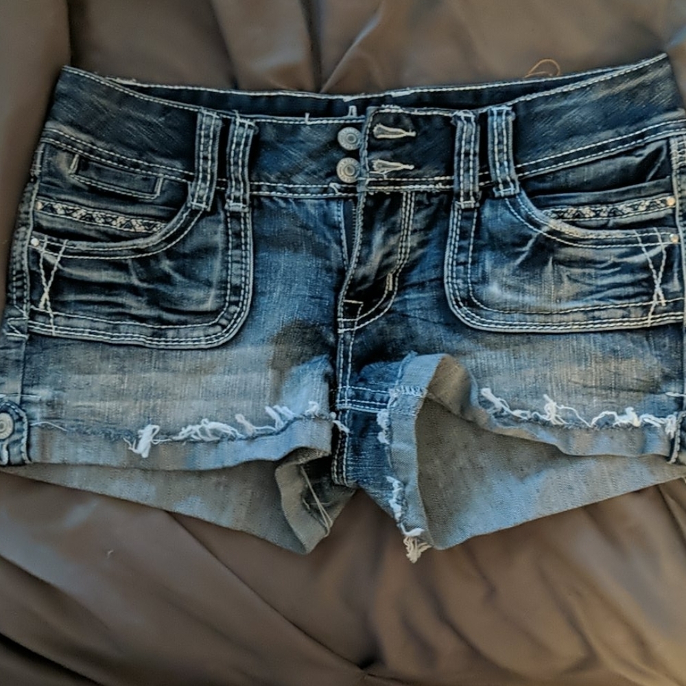 Amethyst shorts